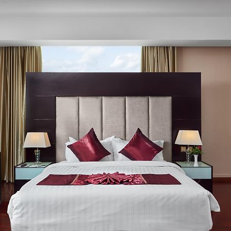 Dara Airport Hotel Phnompen Kültér fotó