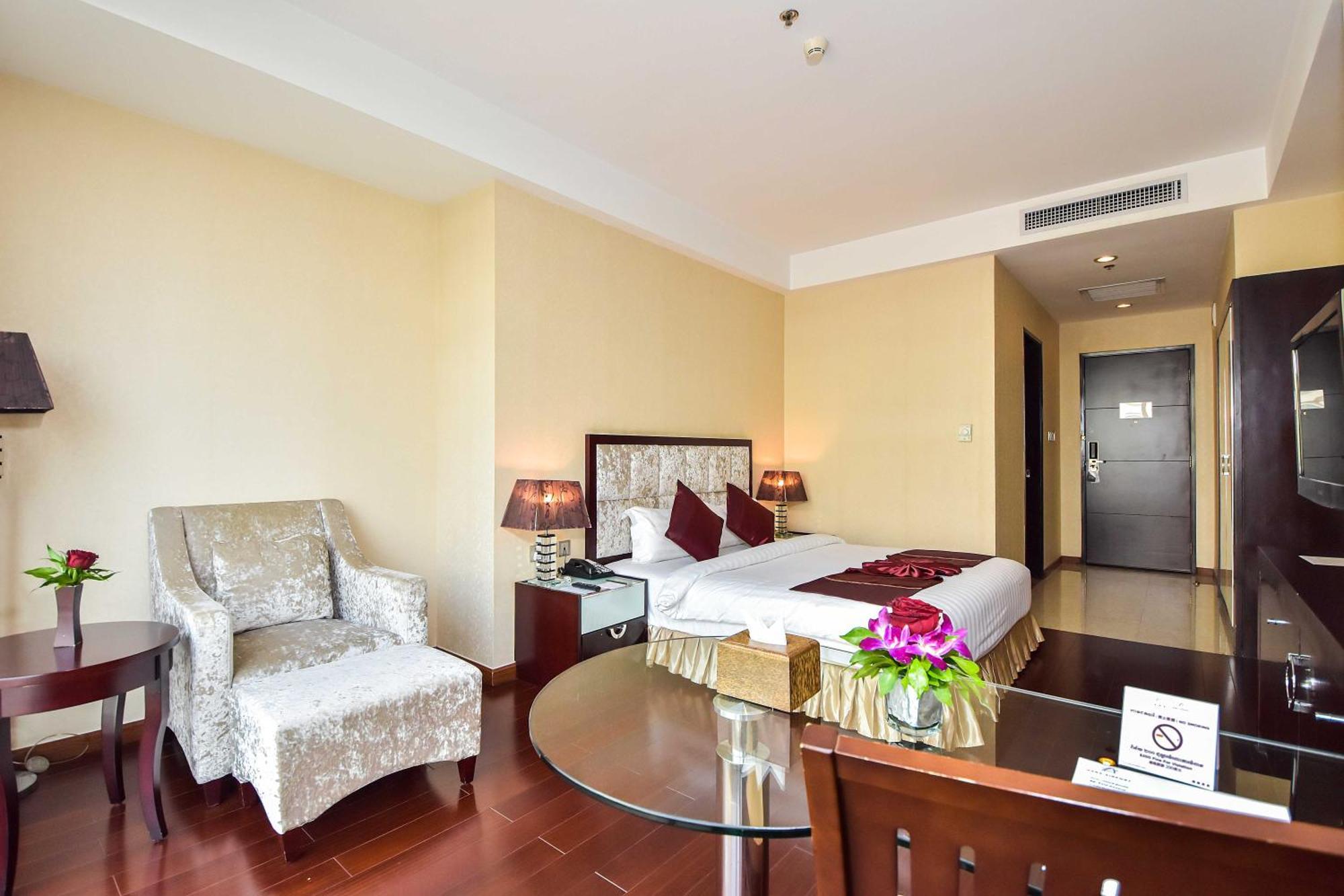 Dara Airport Hotel Phnompen Kültér fotó